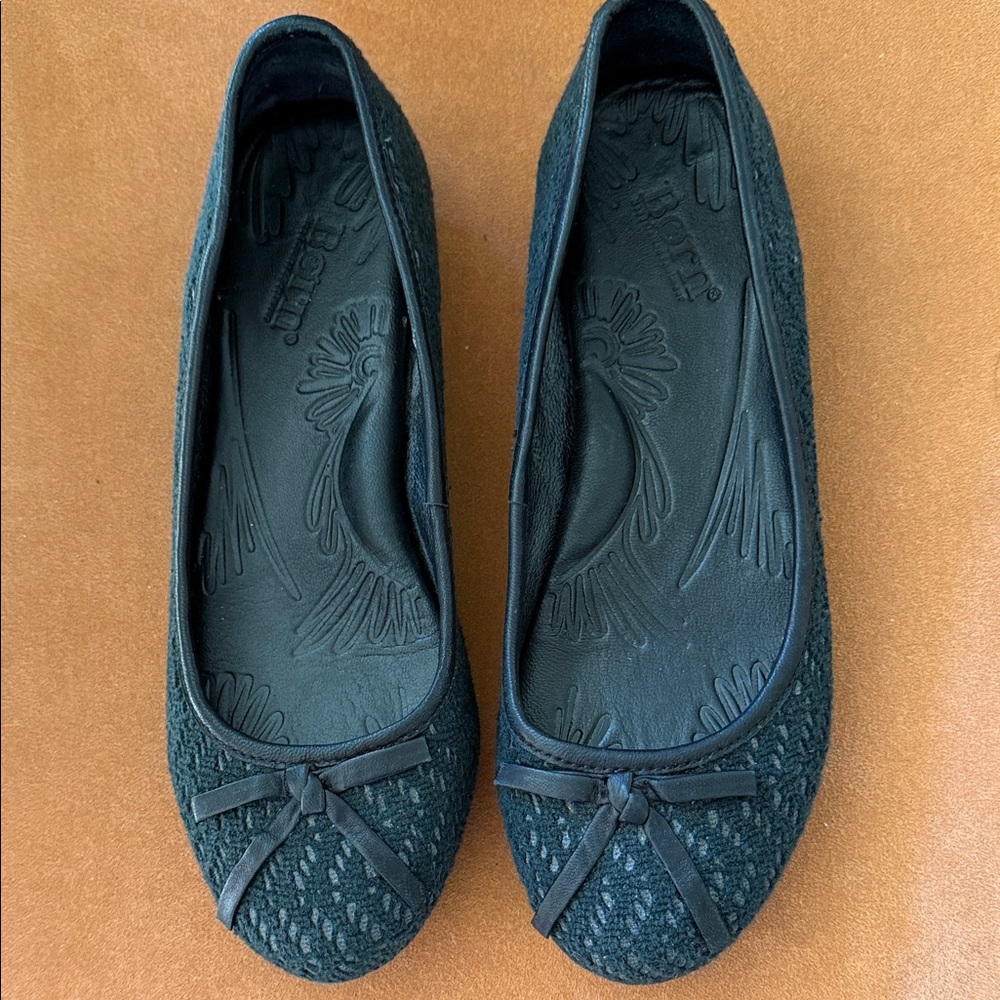Born Black Crocheted Textured Women's Ballet Flats Sz. 7